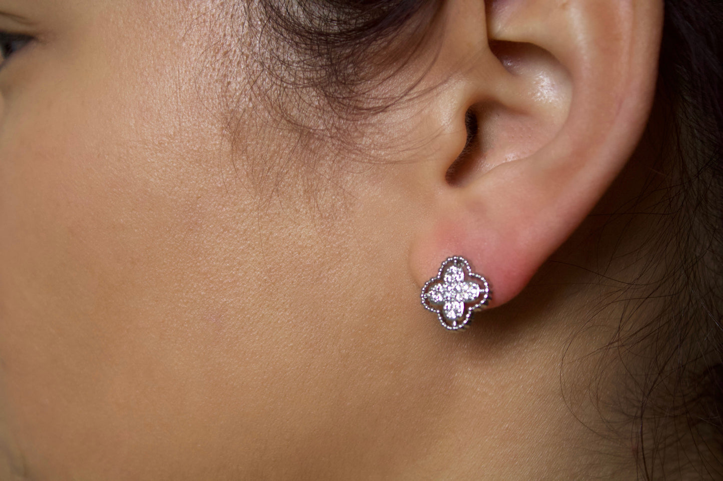 Silver Flower Bomb Studs
