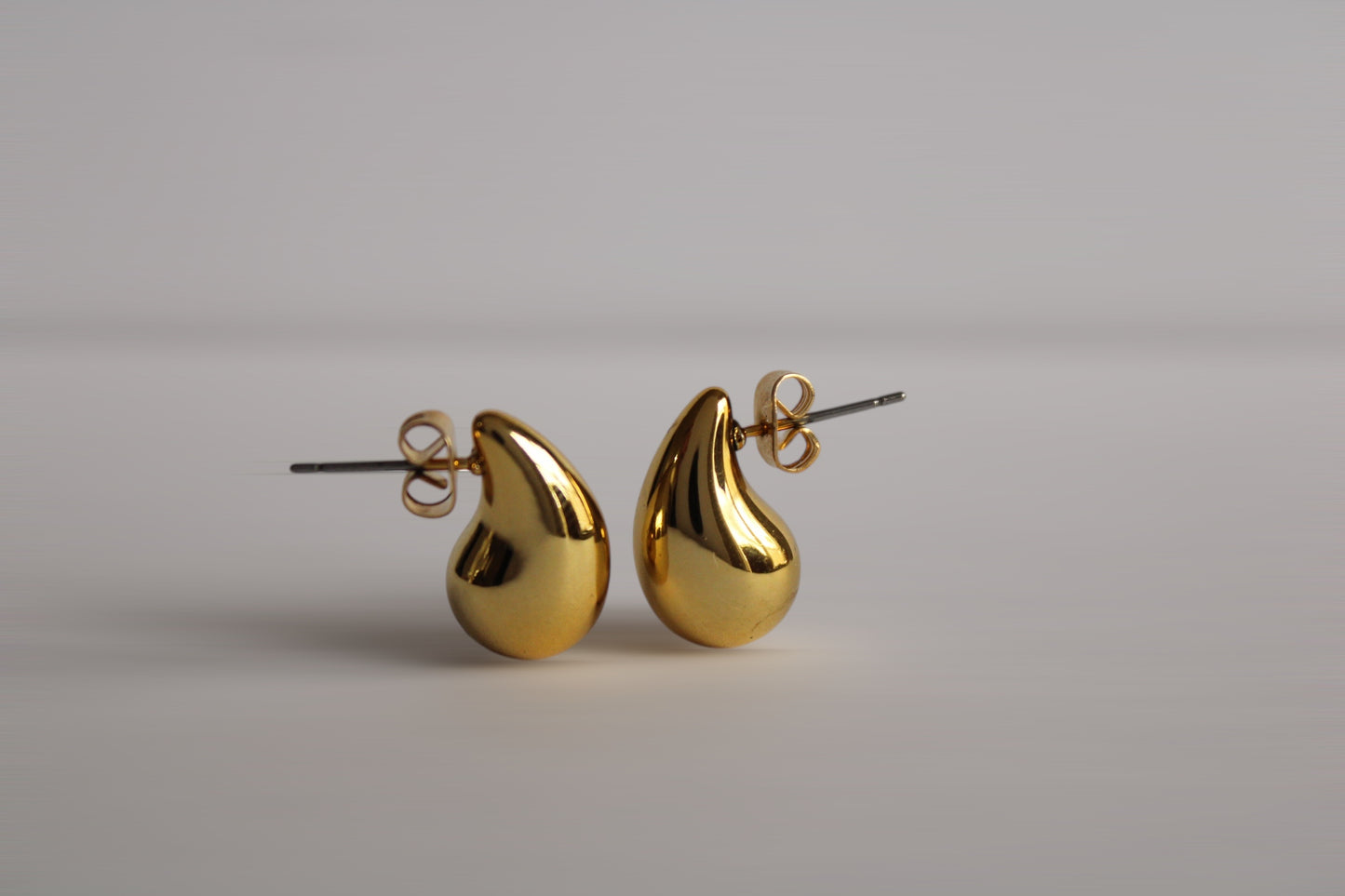 Mini Teardrops Studs