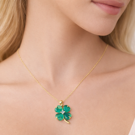 Lucky Clover Heart Pendant Necklace